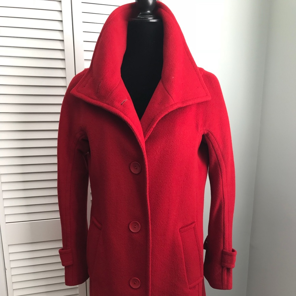 Beautiful and warm pea coat